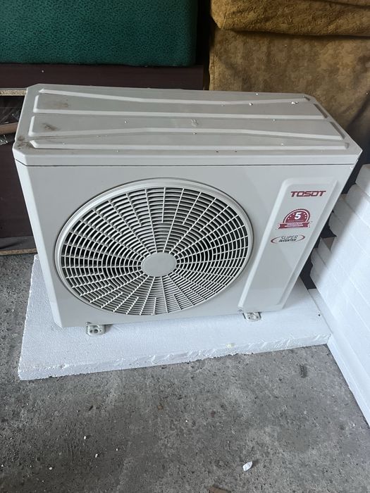 Инверторный кондиционер новый пользовались 2 месяца