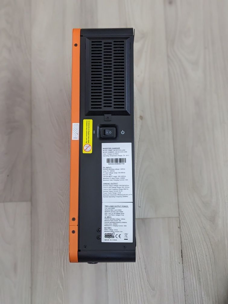 Продаємо оригінальні гібридні інвертори Anern 4.2 KW
