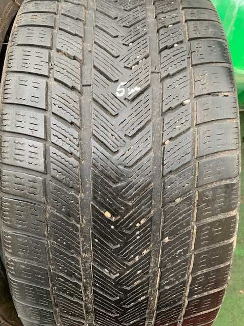 Opona Zimowa Gripmax 20 SureGripPro 245/30R20   7mm