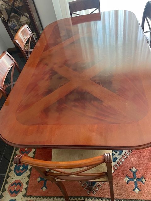 Mesa sala de jantar raiz mogno