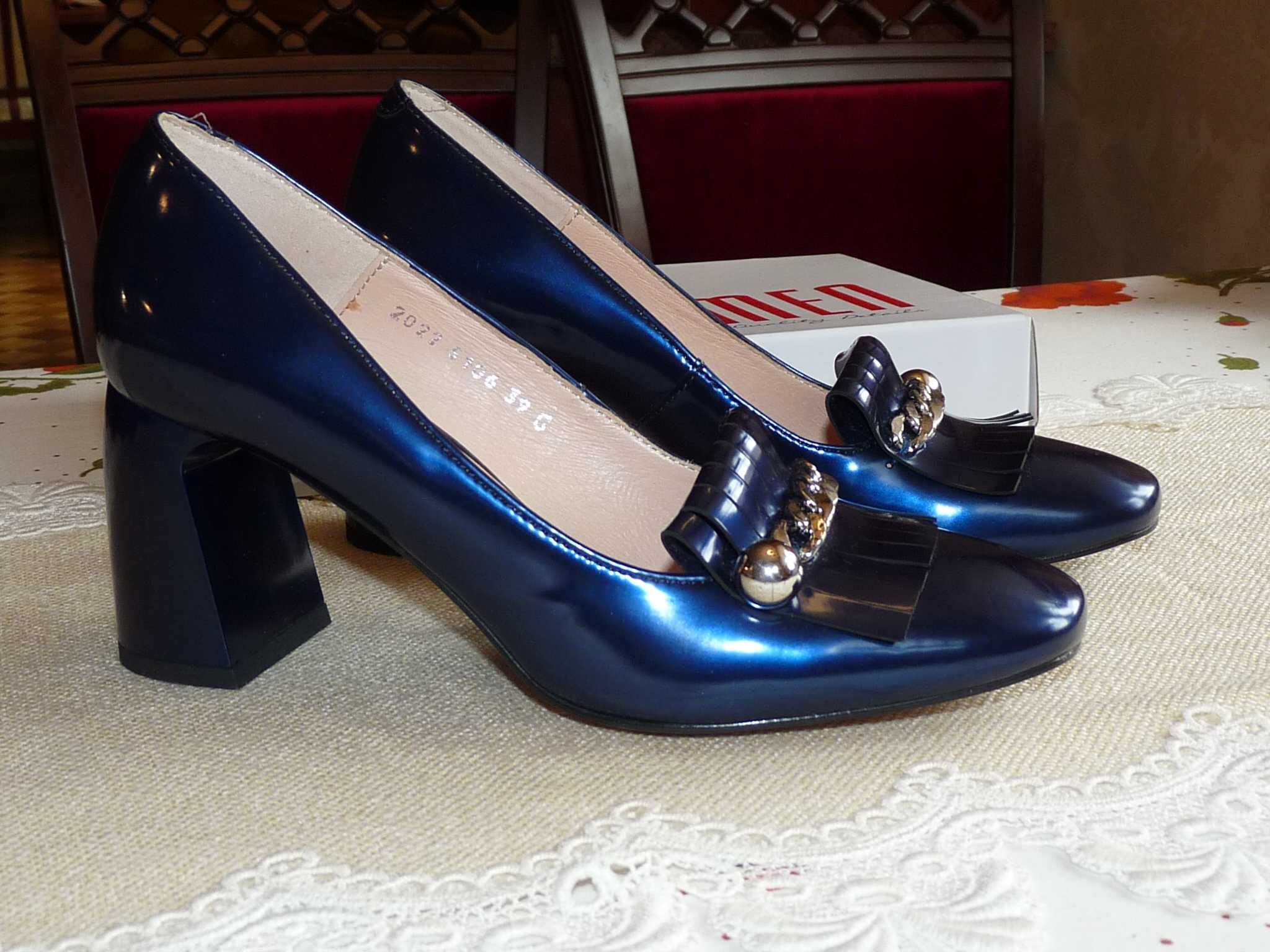 SIMEN luksusowe czółenka jak nowe 39/25cm