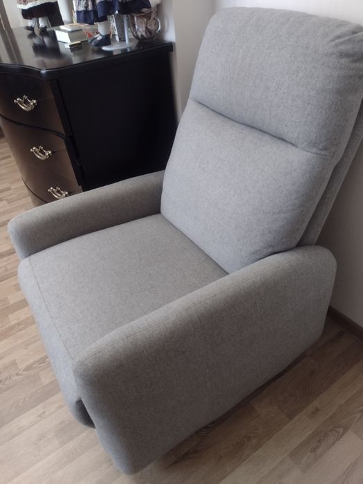 Крісло багатофункційне електричне Jysk