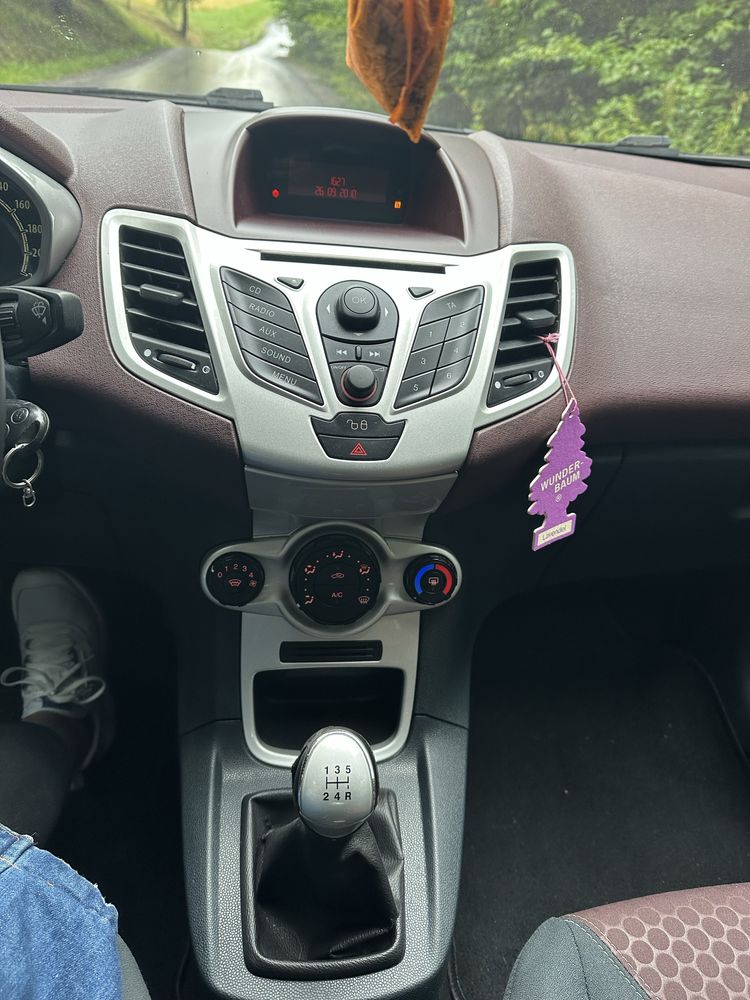 Ford fiesta mk7 stan bdb