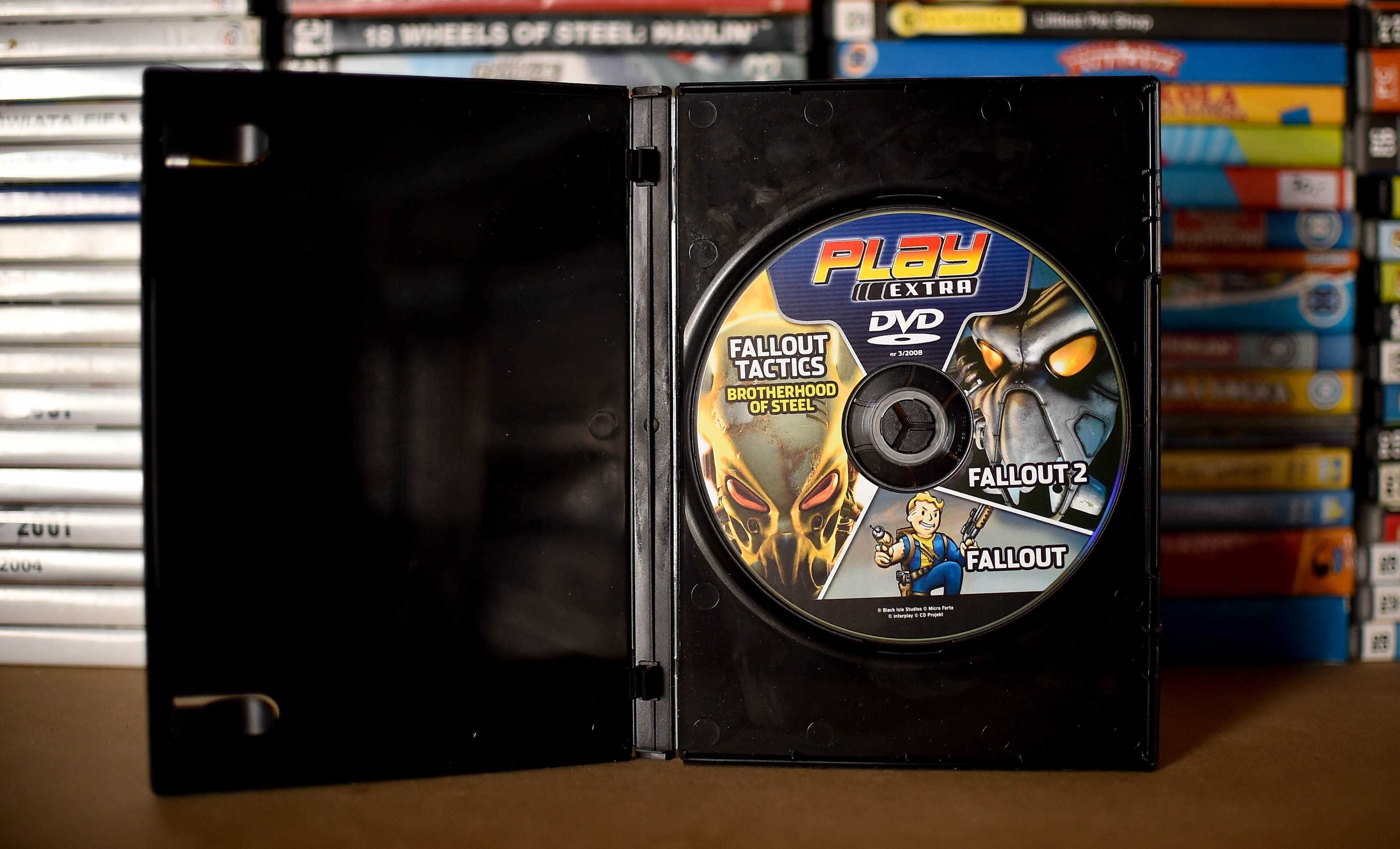 PC # Play Extra - Fallout / Fallout 2 / Fallout Tactics