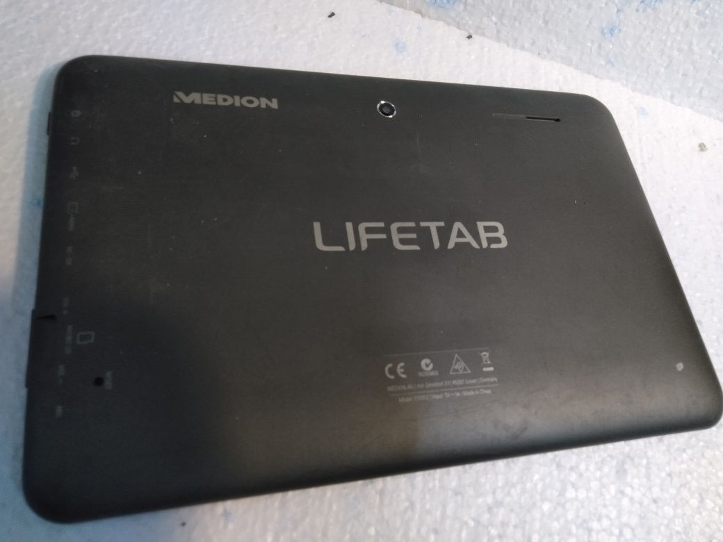 Tablet  Medion Lifetab E10312 ( zaproponuj swoją cenę!! )