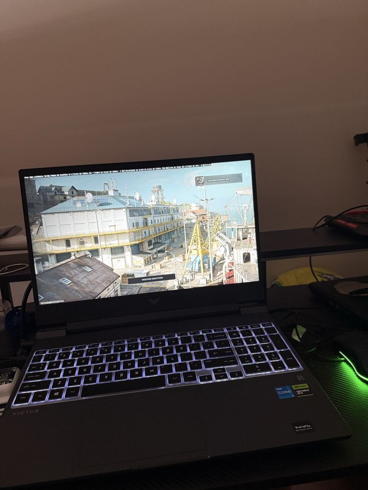 Computador Portatil  Gamer HP Victus - RTX 4050 6GB