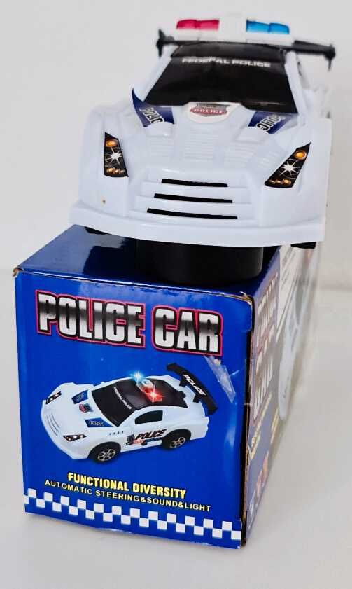 Samochód policyjny na baterie