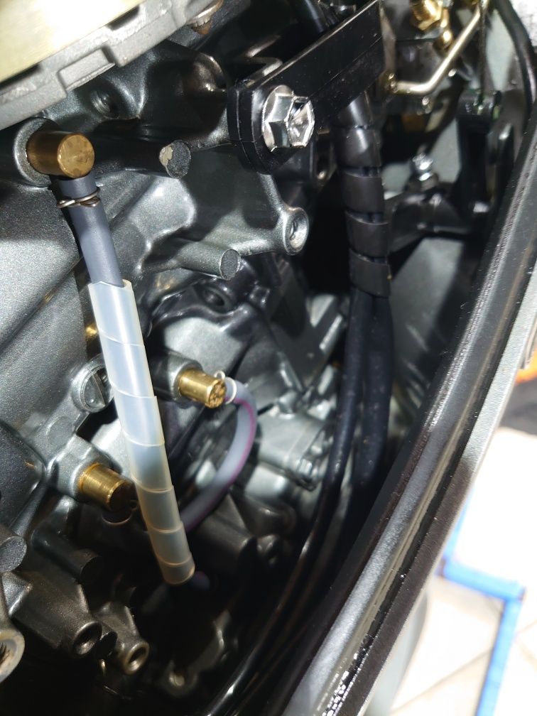 Suzuki DT8C -9,9C лодочний мотор