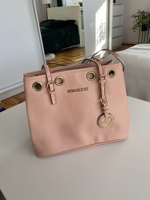 Torebka w kolorze brudnego rozu ala Michael kors