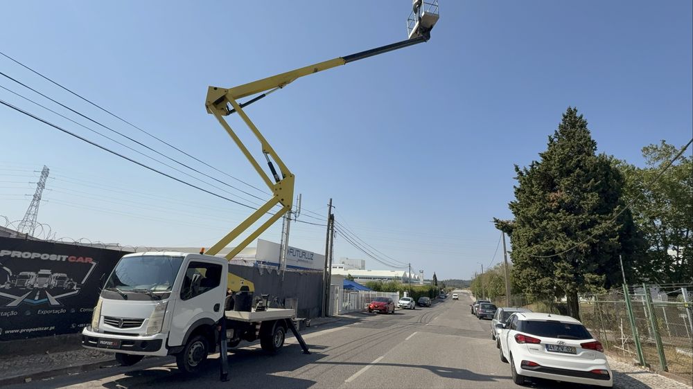 RENAULT MAXITY 130cv GRUA CESTO 23 METROS SÓ 126.000km #OPORTUNIDADE##