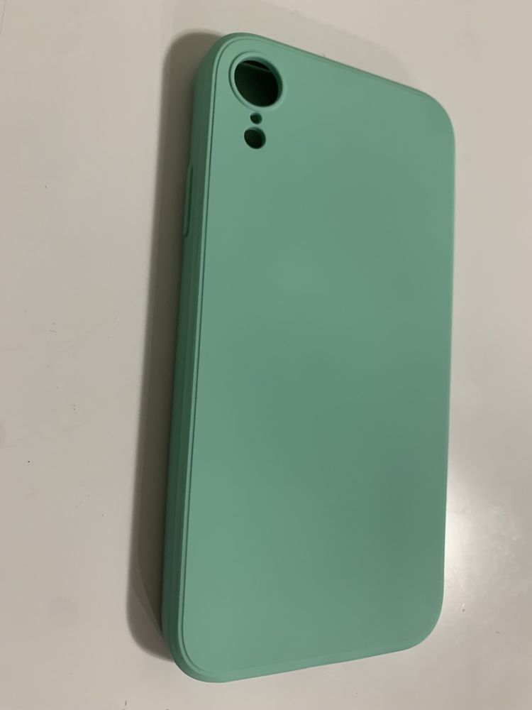 Чохли iPhone XR , 11