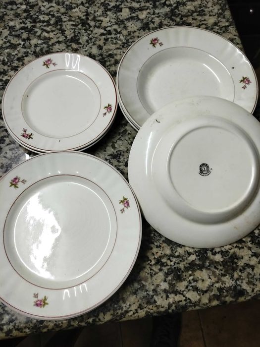 Louças antigas Sacavém Coimbra vista alegre etc