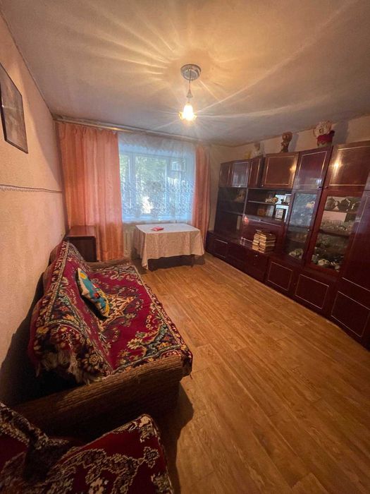 Доступне житло на Виставці – затишна 2-кімнатна квартира!