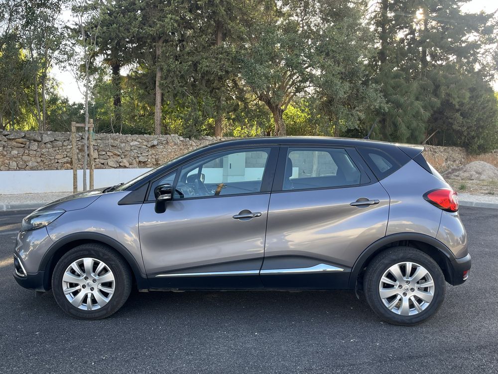 Renault captur como novo