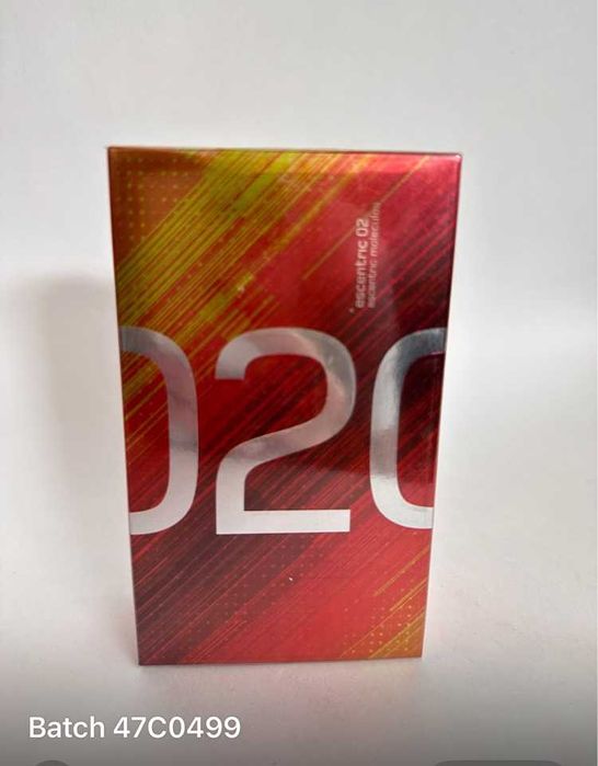 Perfumy escentric 01 i 02