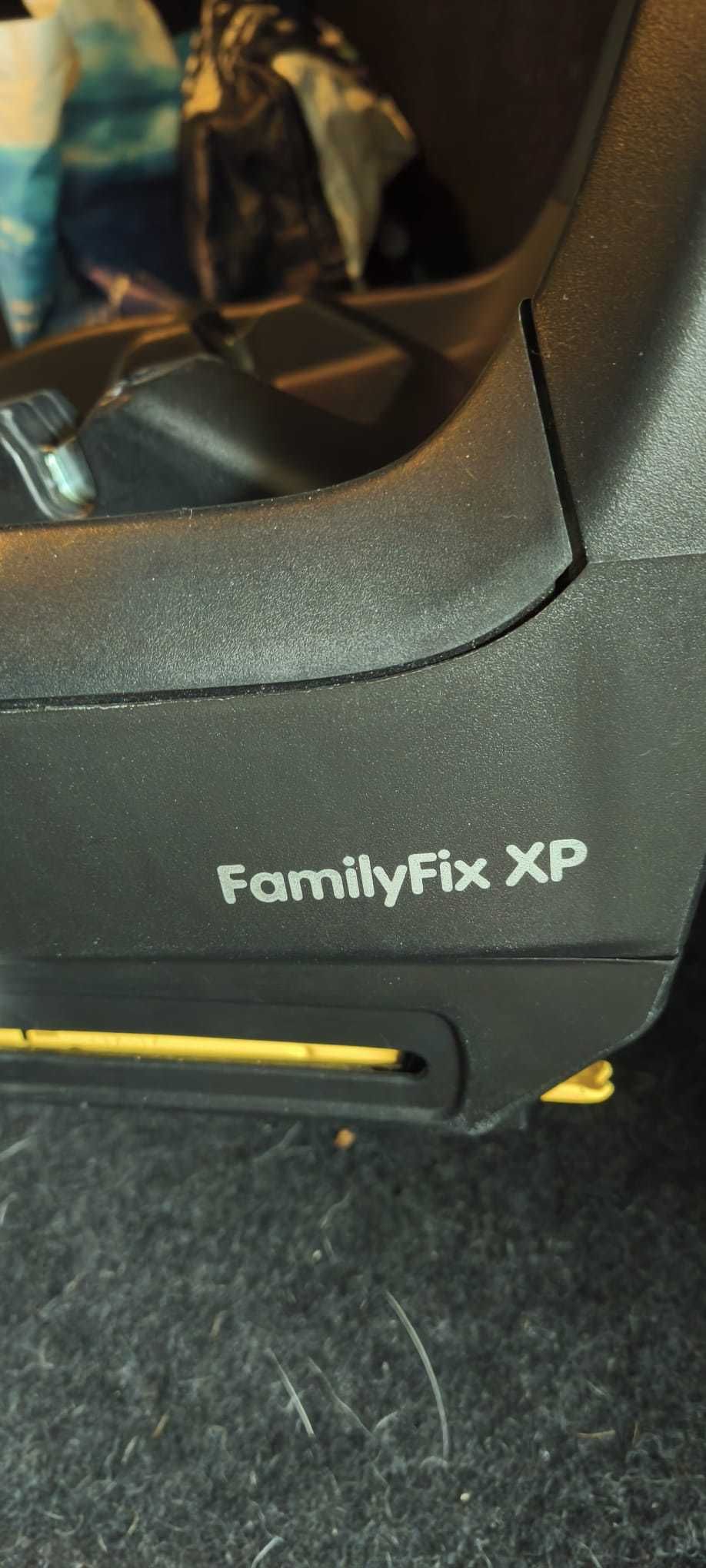 cadeira ovo Maxi-Cosi Pearl XP com Maxi-Cosi Base Isofix Family XP