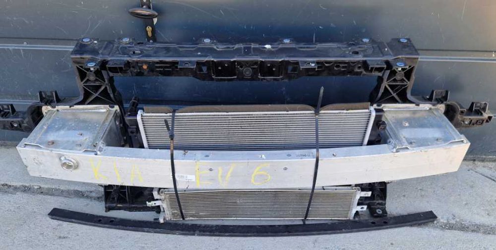 Панель передня   KIA EV6 2021-