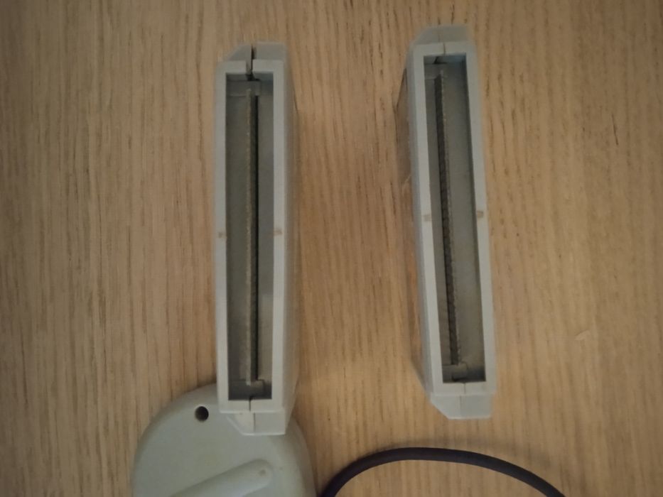 2 jogos Nintendo antigos e comando
