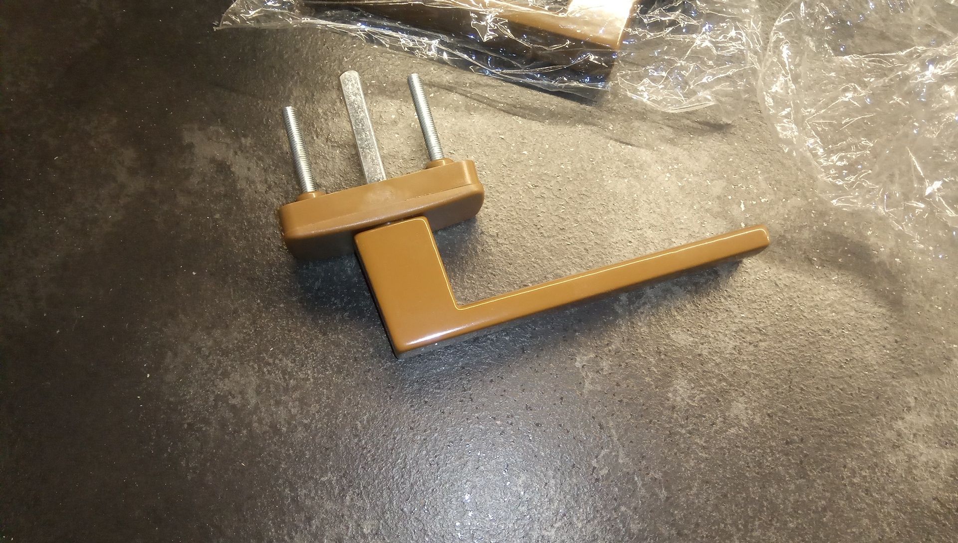 Klamka aluminiowa do okna