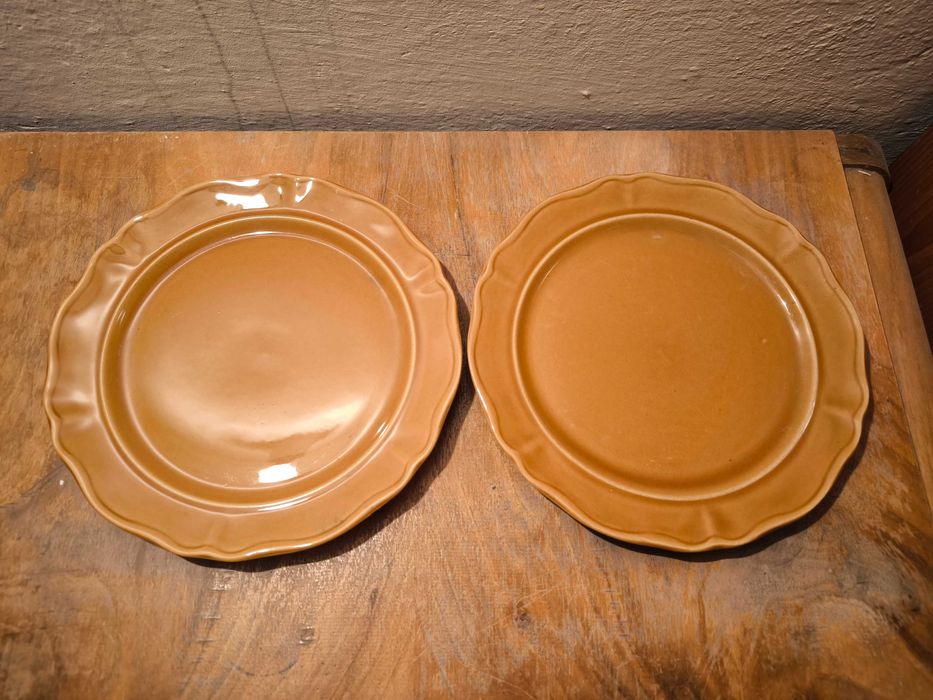 Miodowy talerz obiadowy Porcelit Pruszków PRL