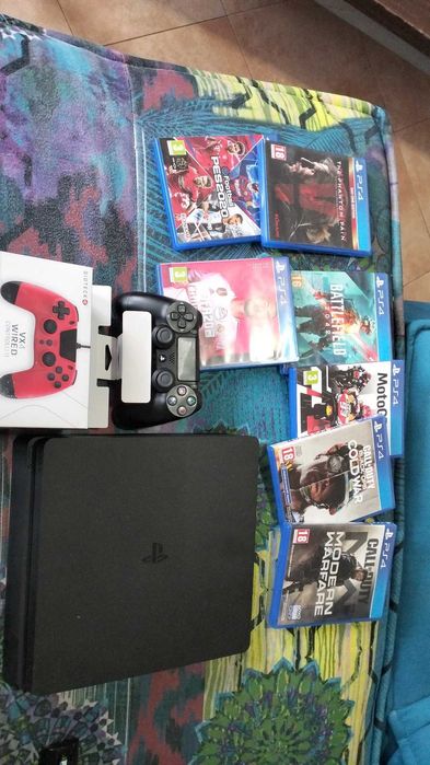 PlayStation 4 pro 1000 Gigas