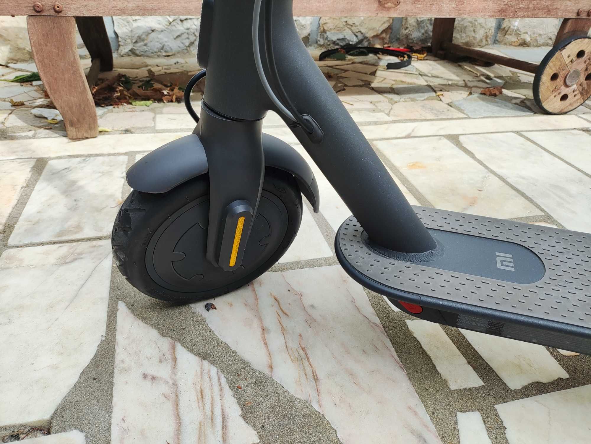Scooter Xiaomi mi essential