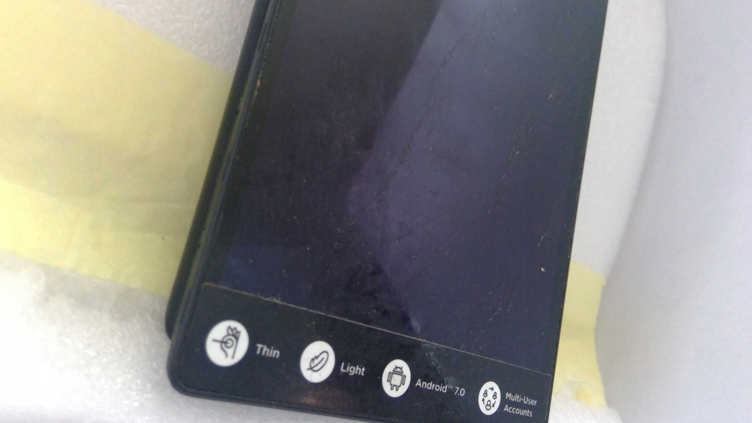 Tablet Lenovo TB-7304L nr1078