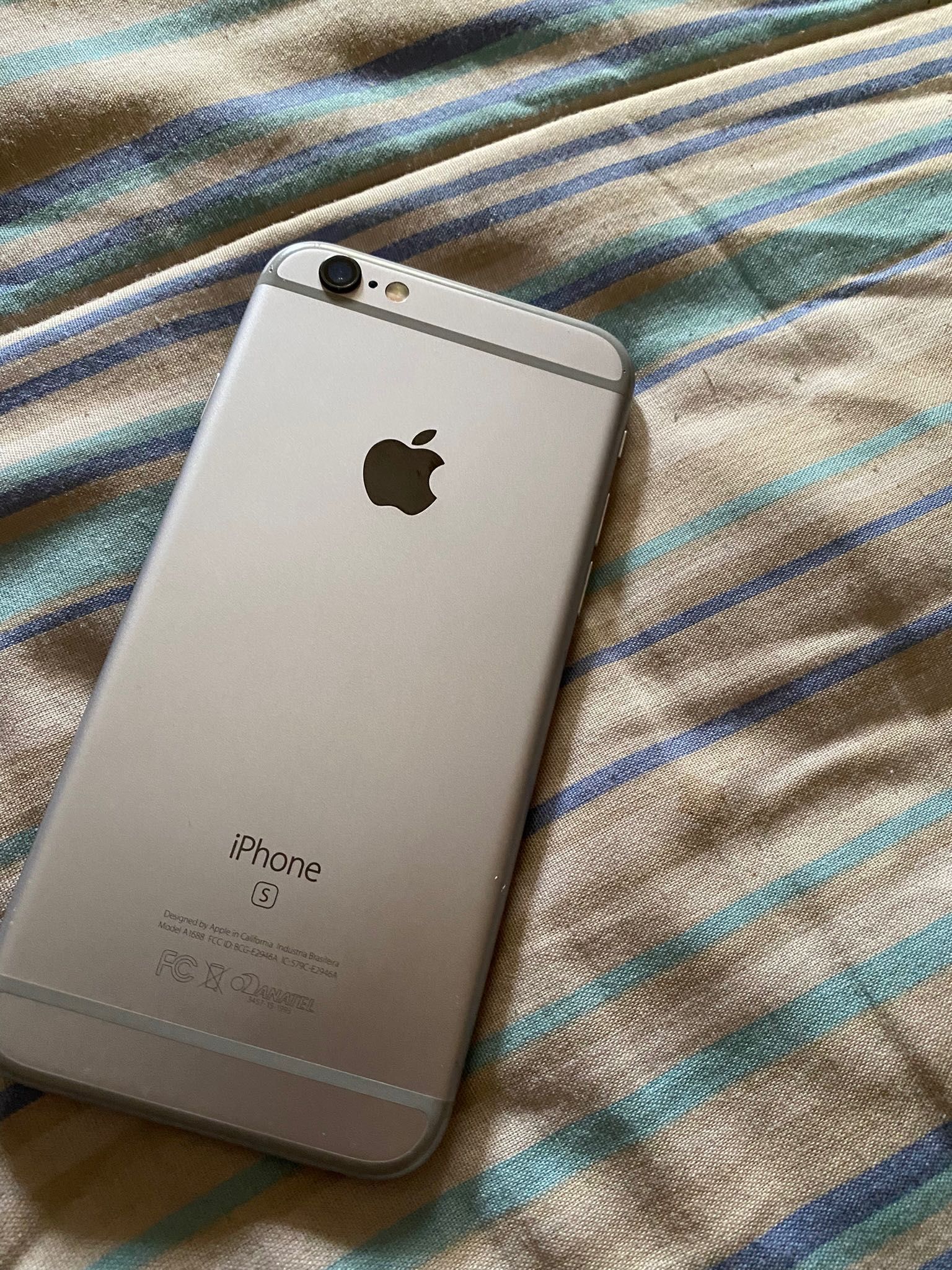 iPhone 6s 64gb prata