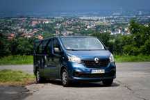 Wynajmę busa, 9 osobowy, Renault Trafic,