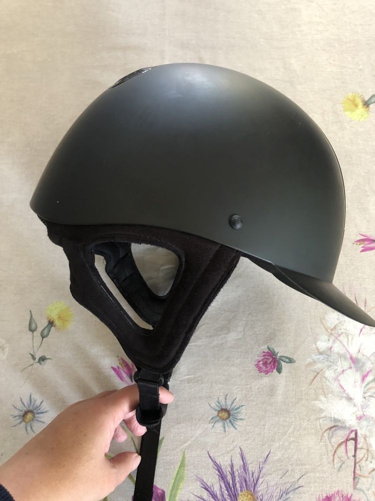 Kask jeździecki Fouganza 58 cm