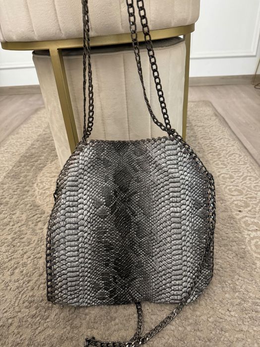 Сумка в стилі stella mccartney жіноча з імітацією зміїної шкіри