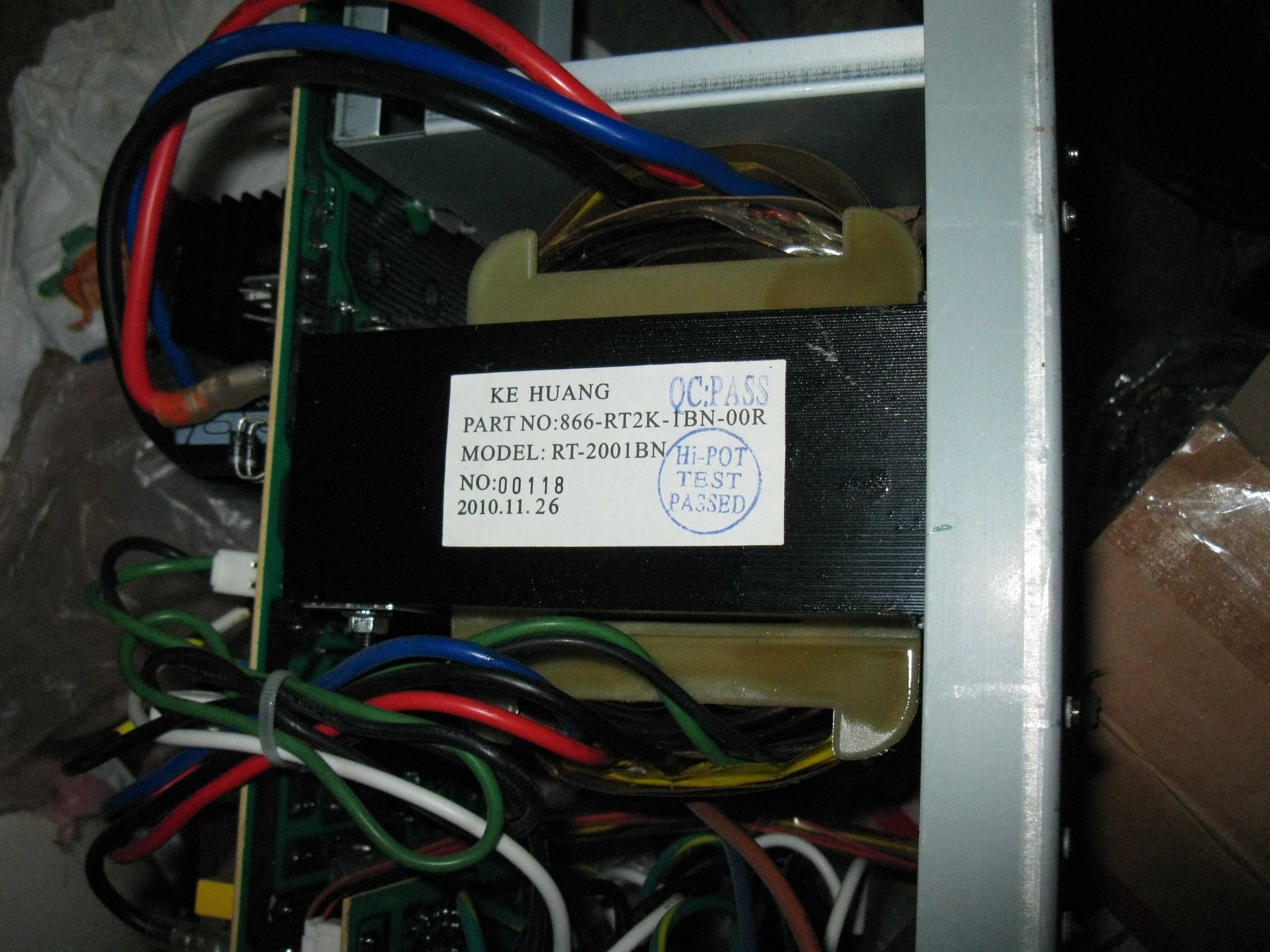 Бесперебойник ИБП Powercom BNT-2000AP
