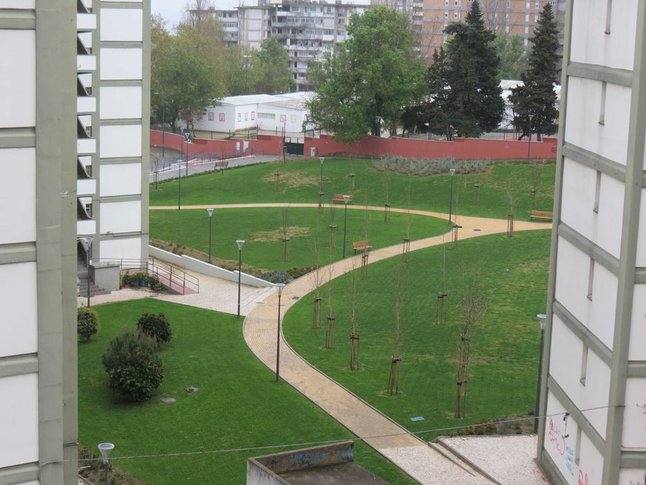 Quarto mobilado junto ao ISEL - Chelas