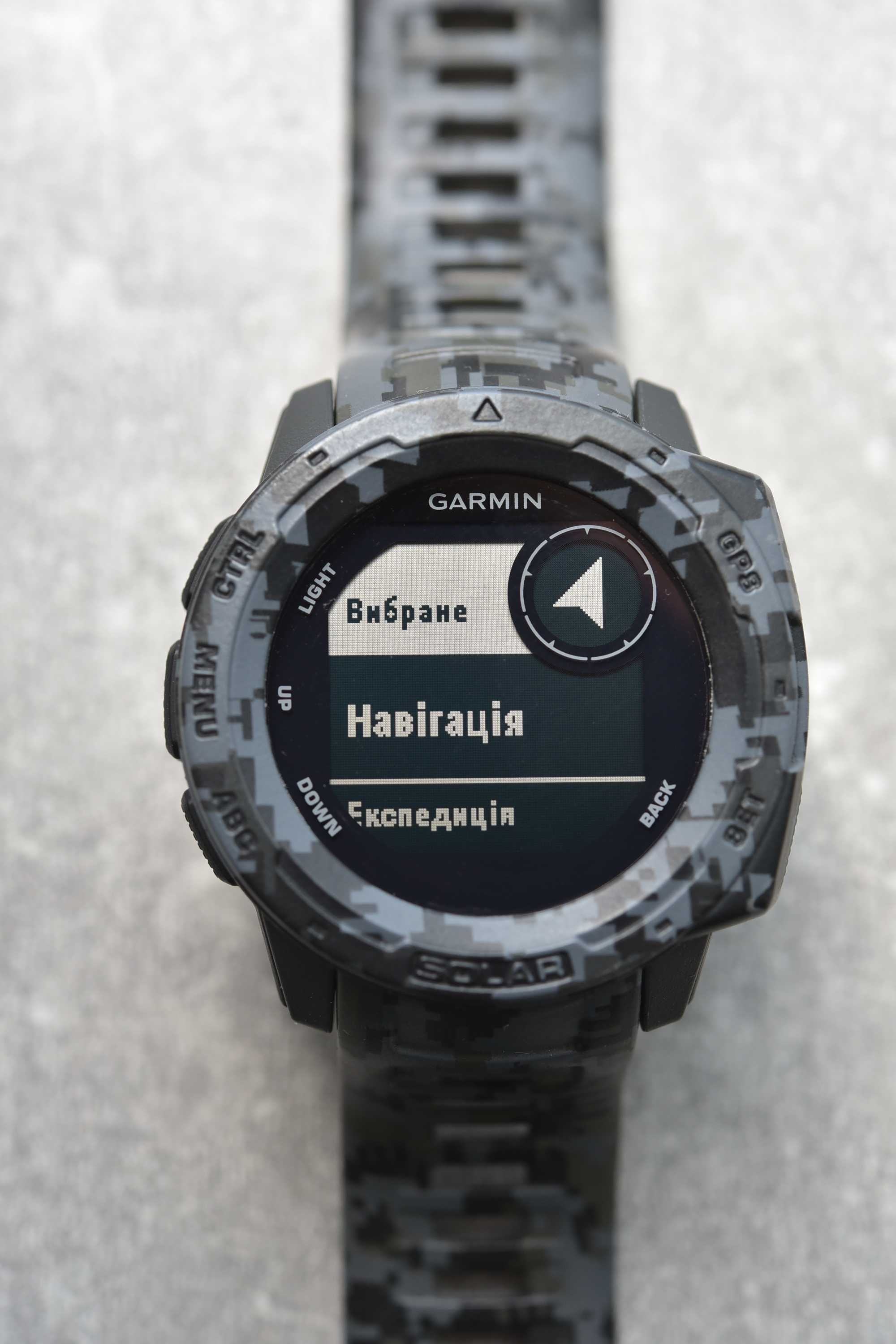 Garmin instinct solar camo pixel gps компас піксель