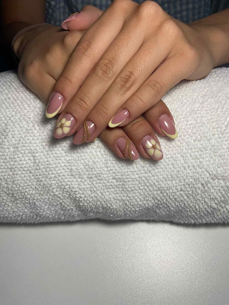 Manicure hybrydowy Bydgoszcz