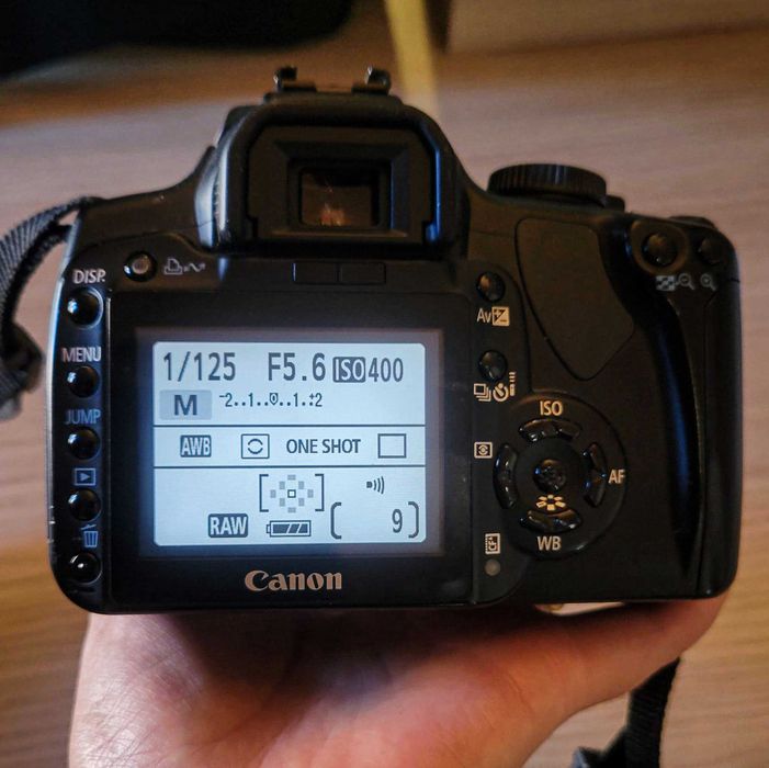 Canon EOS 400D - PRETO C/ Lente  EF-S 18-55 mm f/3.5-5.6 II f/3.5-5.6