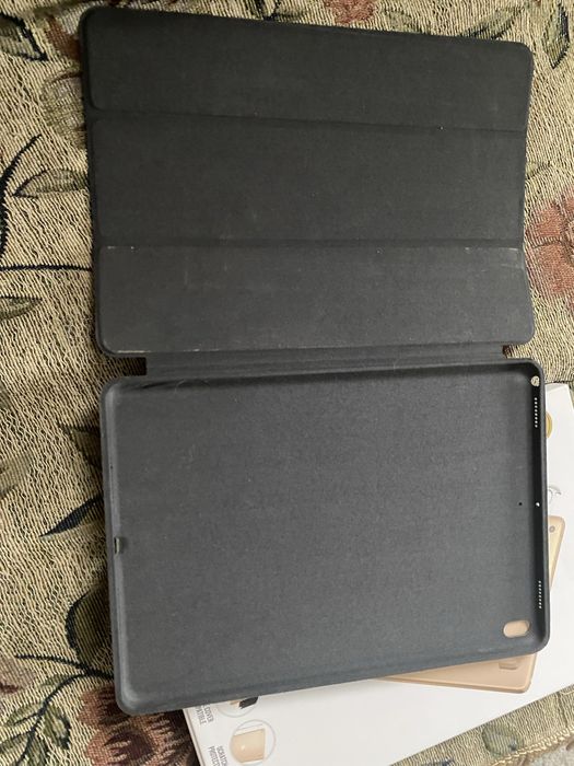 Чехол на айпад фірма iwant