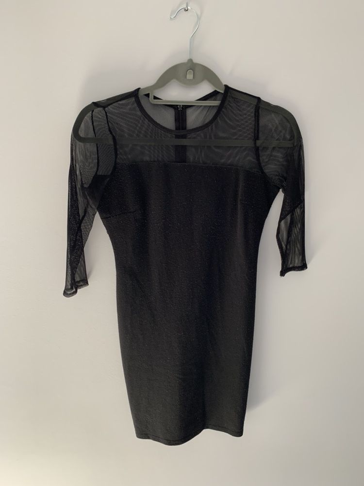 Czarna sukienka z sieteczką XS/S