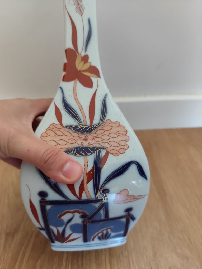 Jarra tome imari
