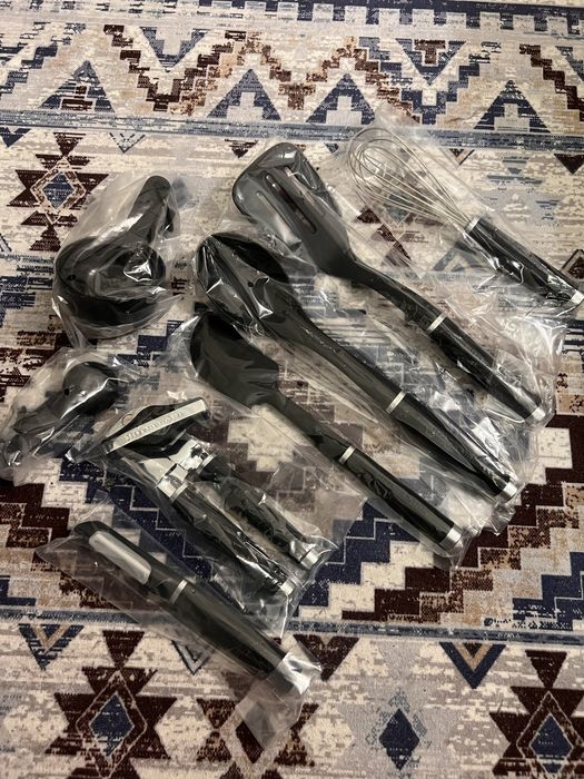 Набір кухонних аксесуарів KitchenAid 15 предметів