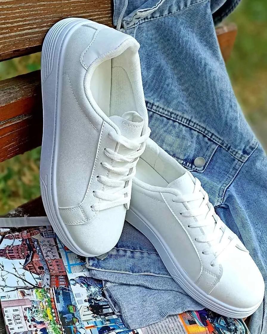 Белые мужские кроссовки с 41 по 46 размер