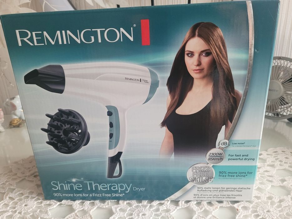 Suszarka Remington Shine Therapy-Nowa