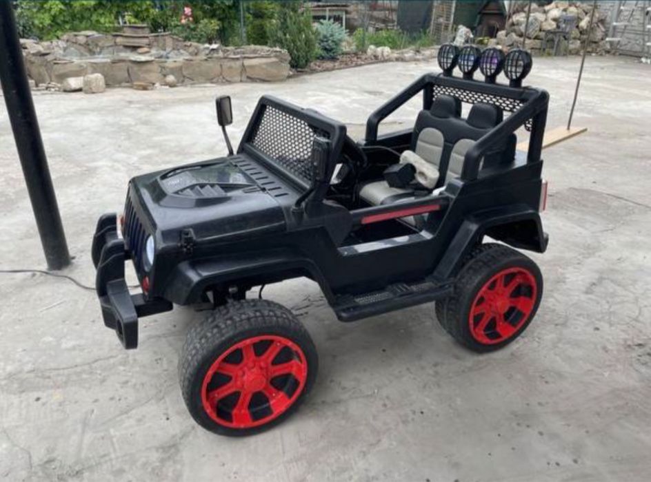 Дитячий електромобіль БІЗНЕС