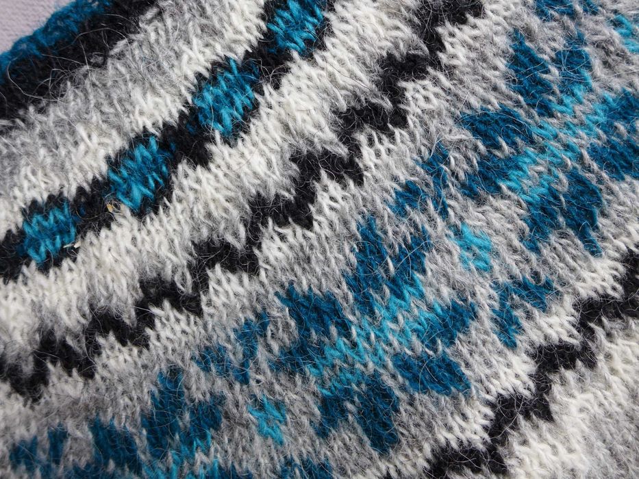 Wełniany lekki cieniutki SWETER ISLANDZKI XS 34 32 lopapeysa HANDMADE