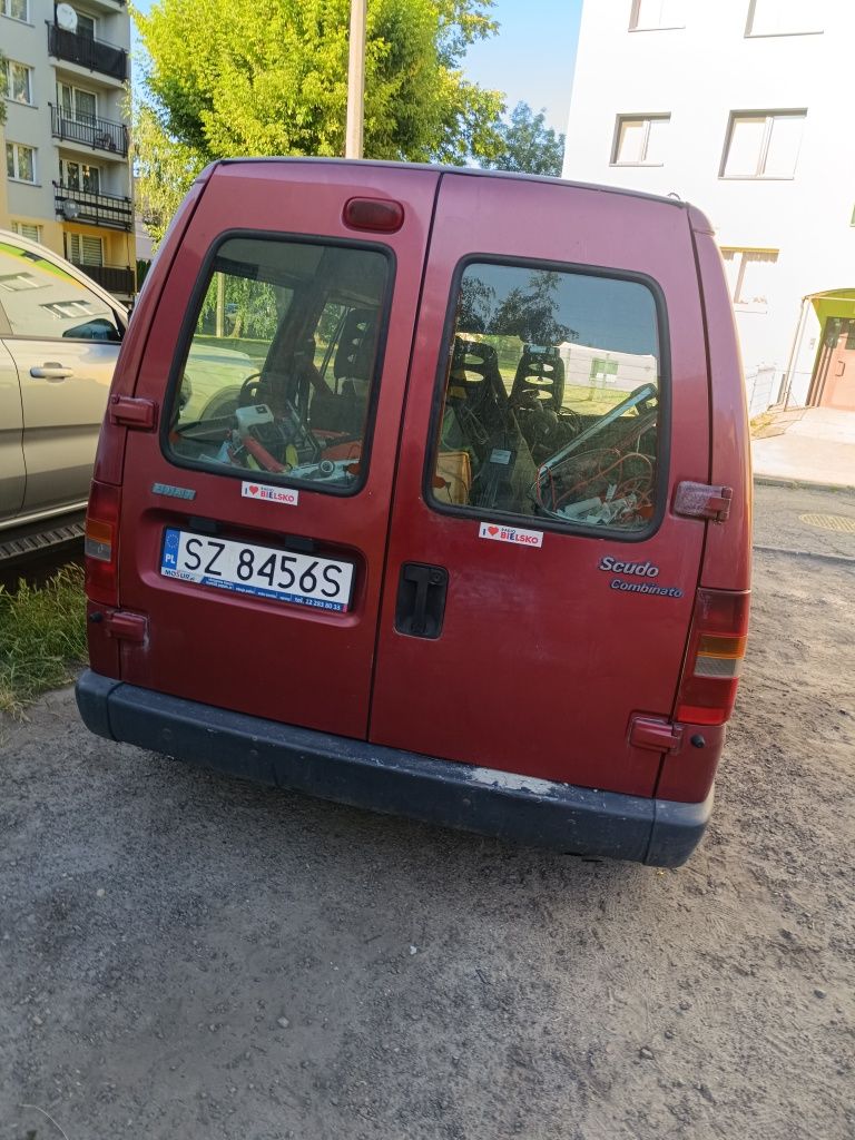 Fiat scudo ośmio osobowy