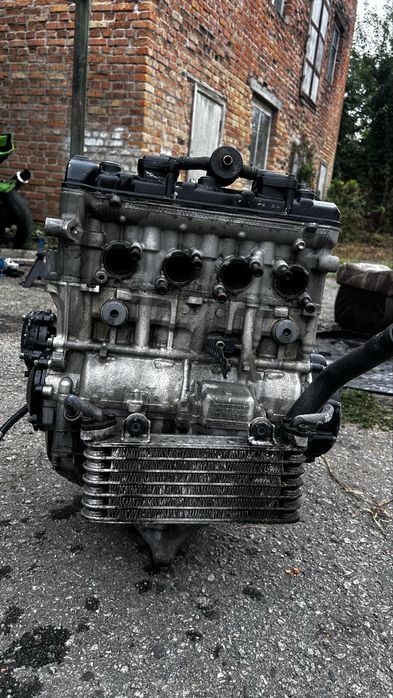 двигун,мотор 1к  2к 3к 4к Палевний бак gsxr1000 k5-k6 супорта