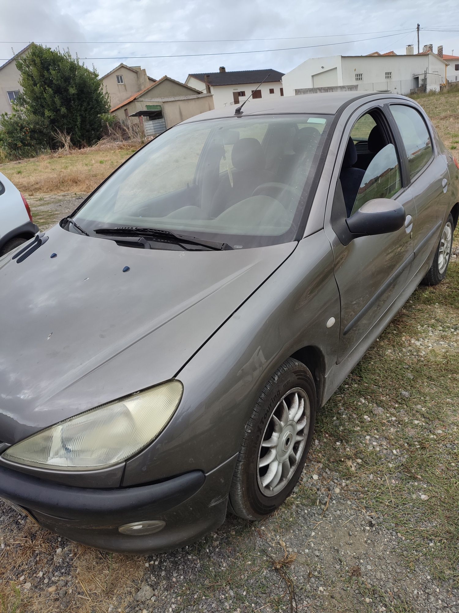 Peugeot 206  1.1