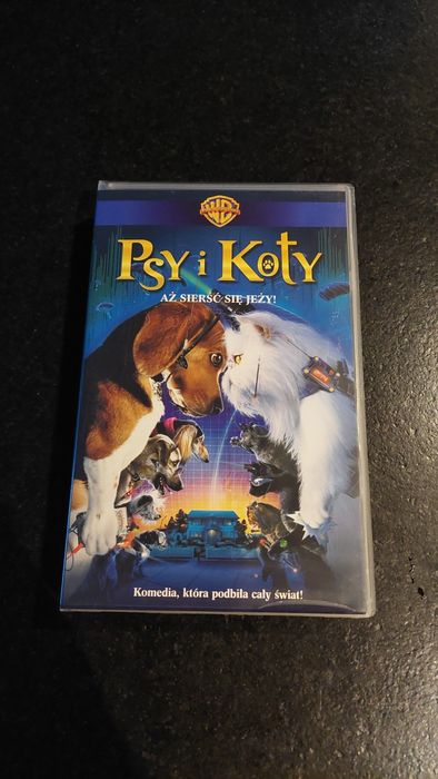 Kaseta VHS Psy i Koty