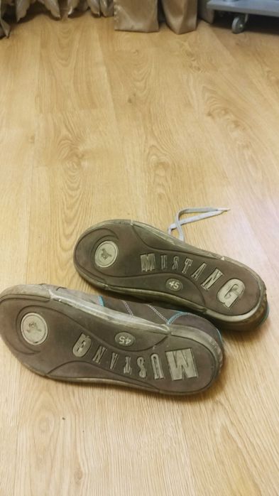 Кроссовки Mustang jeans  45размер