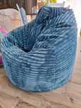 Niebieska pufa worek sako stripe